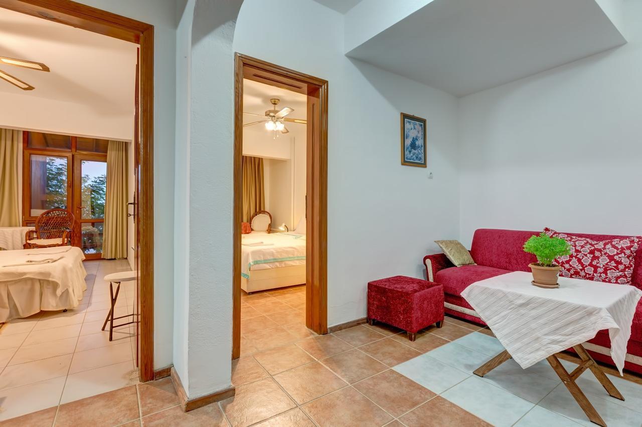 Assos Terrace Hotel Luaran gambar