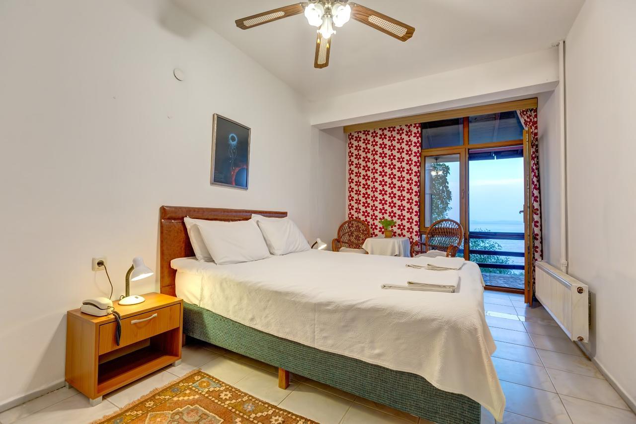 Assos Terrace Hotel Luaran gambar